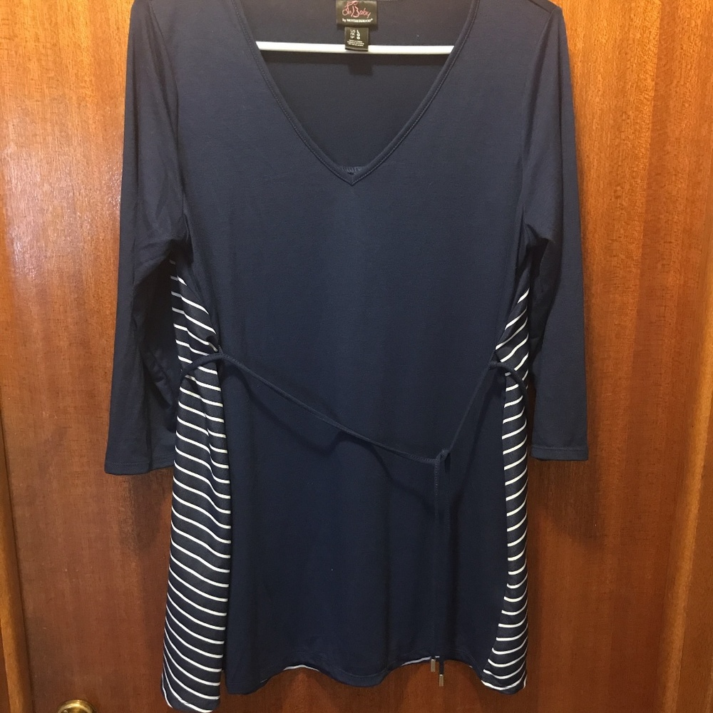 Oh Baby by Motherhood Size L Tunic Blue Striped